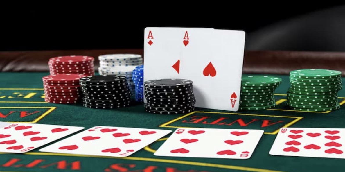 Những mẹo chơi Poker hiệu quả chinh phục mọi ván cược